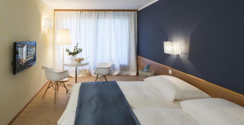 La Barca Blu Hotel Muralto Værelse billede
