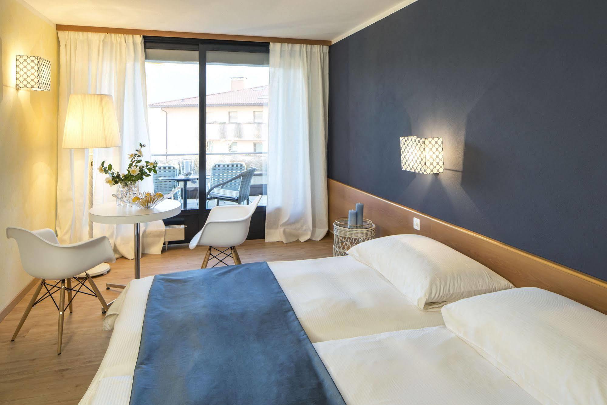 La Barca Blu Hotel Muralto Eksteriør billede