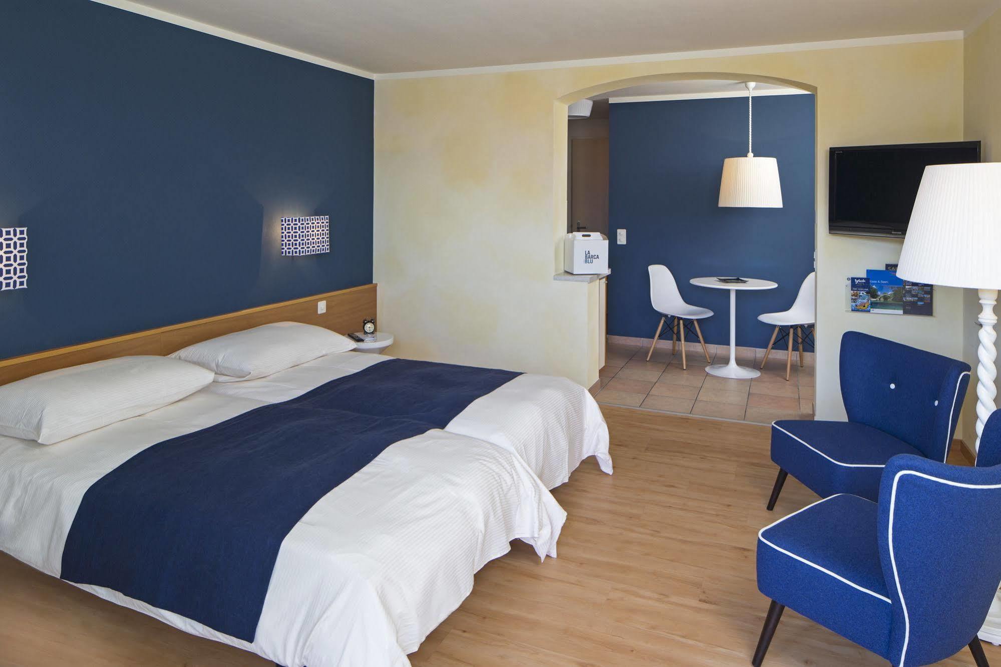 La Barca Blu Hotel Muralto Eksteriør billede